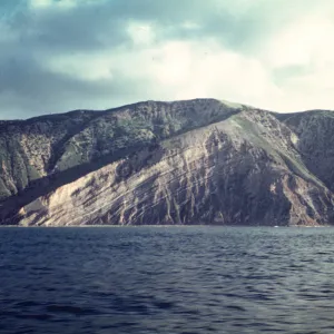 Santa Cruz Island, stratified rock bluff