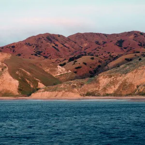 Montanon from Smugglers Harbor, Santa Cruz Island