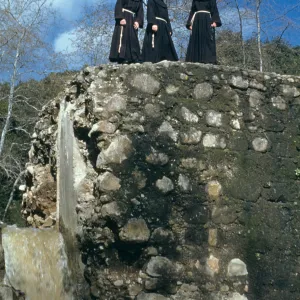 Padres, Old Mission Dam