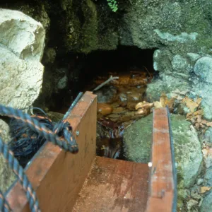 construction of the redwood flume, Mission Dam