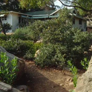 Home Demonstration Garden Construction (Manzanita)