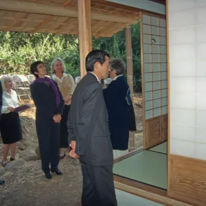 Japanese consul-general visit to Tea House