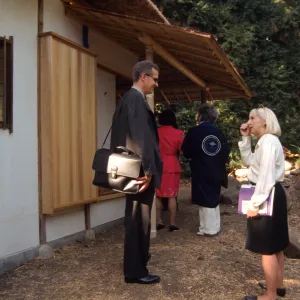 Japanese consul-general visit to Tea House