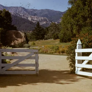 Courtyard gate, view to the Meadow, Blaksley Boulder