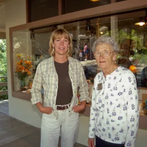 SBBG People: Donna Dore Garden Volunteer Manager