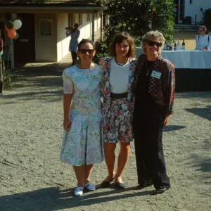 Art Inspired in the Garden Fundraiser