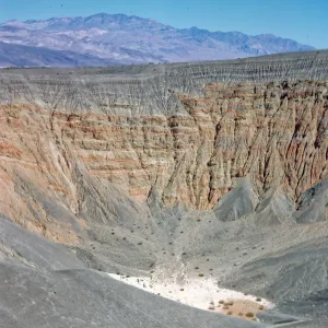 Ubehebe Crater, Death Valley