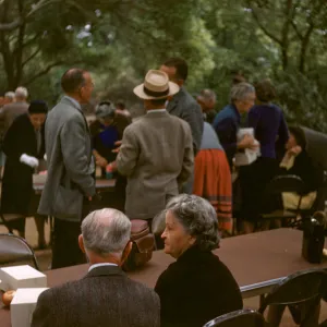 SBBG Members Day, 1959, under the oaks
