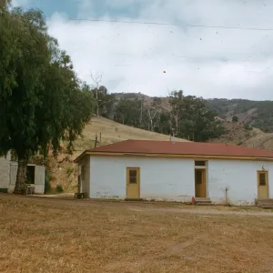 Santa Cruz Island Bunk House
