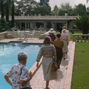 Docent field trip to Virginia Robinson Gardens, Beverly Hills