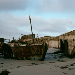 YFU-5 Shipwreck, No. Range Marker Poles, San Nicolas Island