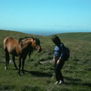 Margie & horse, Scorpion/Smugglers Rd., S. Cruz I.
