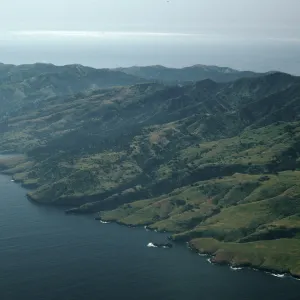 Santa Cruz Island. Twin Harbors to Prisoners Harbor