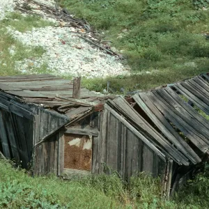 Santa Cruz Island, China Harbor, fishing shack