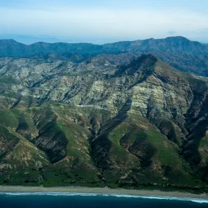 Santa Cruz Island, Sierra Blanca ridge