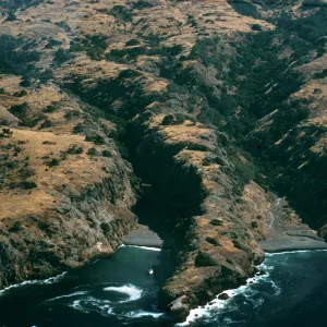 Twin Harbors, Santa Cruz Island