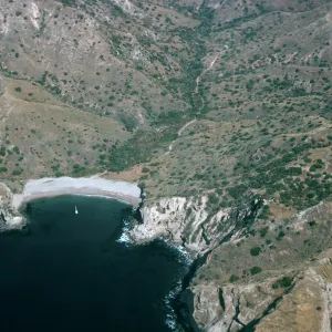 Coches Prietos, Santa Cruz Island