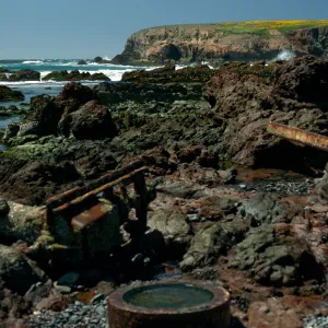 wreckage at low tide, Forneys Cove, Santa Cruz Island