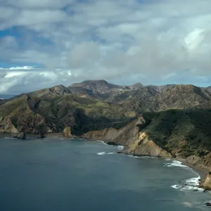 walking West toward Willows Anchorage, Santa Cruz Island
