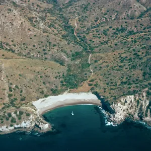 Coches Prietos, Santa Cruz Island