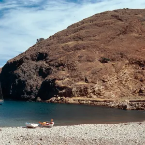 Frys Harbor, Santa Cruz Island