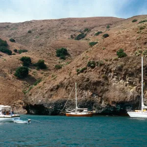 Frys Harbor, Santa Cruz Island