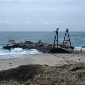 Metric Company barge, Daytona Beach, San Nicolas Island