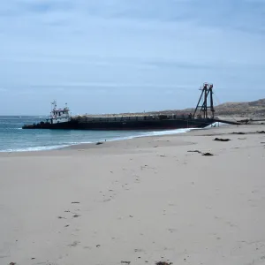 Metric Company barge, Daytona Beach, San Nicolas Island