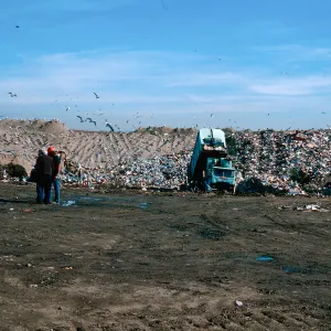 dump, Santa Clara River